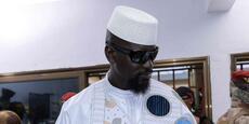 En Guinée, le chef de la junte, Mamadi Doumbouya, domine la présidentielle