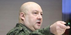La Russie nomme le général Sergueï Sourovikine à la tête de ses conseillers militaires en Algérie