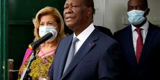 En Côte d’Ivoire, le président Alassane Ouattara promet le changement, mais choisit la continuité