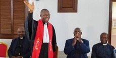 Gabon - crise à l'Eglise Evangélique : le Pasteur président et son bureau rejettent le comité des sages et annoncent&nbsp;(…)