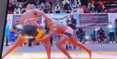 Gala de lutte au Canada : Grosse surprise dans le combat Amanékh vs Coach Bakary (vidéo)