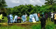 Guinée : Six corps découverts dans une fosse commune près d’Allassoyah, ligotés et aveuglés