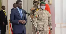 Bassirou Diomaye Faye au Mali : Les raisons d’un déplacement stratégique à Bamako