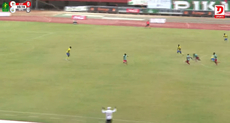 Derby Pikine vs Guédiawaye : Le but fabuleux depuis le milieu de terrain d’Ibrahima Dieng Pauleta (vidéo)