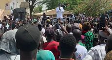 Sonko répond à ses détracteurs : « Gnimadone wax dimbalima ioe la yakar pour Fallou… Tay Niomay … »