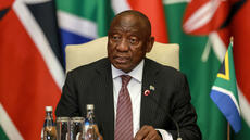 Afrique du Sud: le président Ramaphosa obtient un répit dans l’affaire dite du «farmgate»