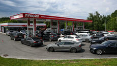 Russie: face aux pénuries de carburant, Moscou contraint d'importer de l'essence depuis le Maroc