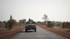 Mali: attaque à Mopti, poursuite du blocus jihadiste à Kayes et citernes incendiées à Sikasso