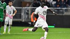 Dopage: le footballeur sénégalais Ibrahima Niane suspendu deux ans après un contrôle sur des drogues
