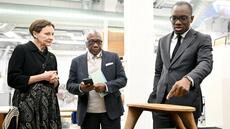 Le kataklè du trésor royal d'Abomey officiellement restitué au Bénin