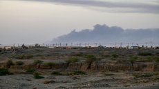 Les paramilitaires bombardent Port-Soudan pour la première fois