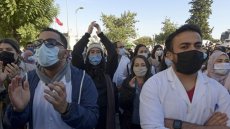 En Tunisie, les jeunes médecins font entendre leur colère