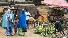 Cameroun: à Yaoundé, plusieurs centaines de personnes manifestent contre la multiplication des féminicides
