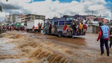 Au moins 42 morts dans la rupture d'un barrage au Kenya