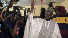 Au Sénégal, les institutions accélèrent la validation de la victoire de Diomaye Faye