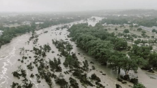 Texas: Les inondations font près de 80 morts
