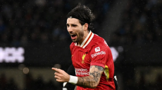 Premier League: Liverpool bat Arsenal