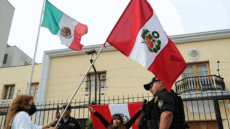 Le Pérou rompt ses relations avec le Mexique