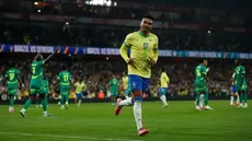 Amical: Le Brésil domine le Sénégal...