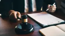 Corruption financière : le procès de Harouni et Frikha reporté