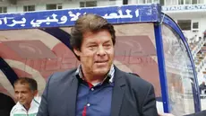 Luc Eymael de retour à la JSK