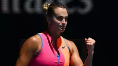 Open d'Australie: Sabalenka surclasse Jovic et passe en demi-finale