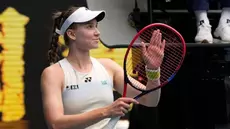 Open d'Australie: Rybakina écarte Swiatek et retrouve Pegula en demi..