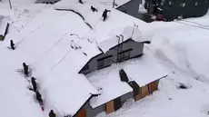 Japon: La neige qui tue...