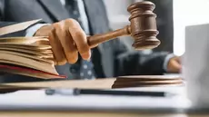 Report de l'examen de l'affaire de Mehdi Ben Gharbia et Youssef Chahed