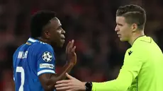 Insulte raciste contre Vinicius Jr: Le Real coopère avec l'UEFA