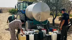 La Garde nationale poursuit la distribution d’eau potable
