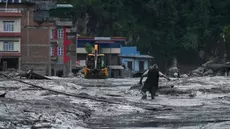 Crue dévastatrice au Népal: Le bilan s'alourdit