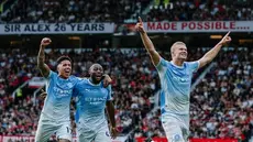 Manchester City remporte le derby et rejoint Arsenal en tête