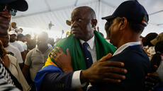 Gabon: après l'élection présidentielle, Brice Oligui Nguema a déjà la tête à la suite