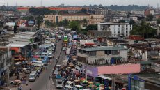 Présidentielle en Côte d’Ivoire: des cadres des partis PDCI et PPA-CI disent être sous surveillance policière