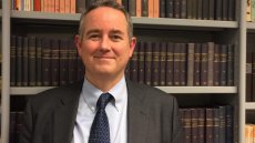 Jeffrey Hawkins: «Se concentrer sur l’accès aux matières premières ne constitue pas une politique globale»