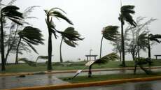 La tempête Francis atteint le Maroc avec de fortes pluies, des vents et de la neige