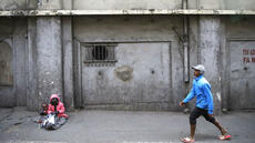 Madagascar: au creux de l'hiver, les sans-abris se protègent comme ils peuvent du froid