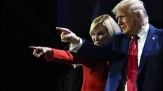 Qui est Paula White, la conseillère spirituelle de Donald Trump ?
