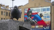 Pigeons biodrones, sous-marin capable de provoquer un tsunami... Ces nouvelles armes développées en Russie