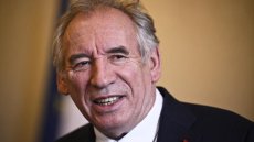 France : à huit jours de sa probable chute, le Premier ministre François Bayrou refuse de faire ses adieux et (…)