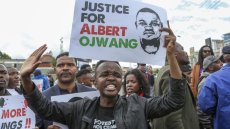 Kenya: la police dans la tourmente après la mort en détention d'Albert Ojwang