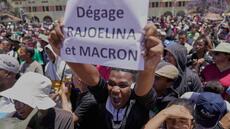 Dégage la France : à Madagascar, des pancartes anti-françaises après l'aide présumée de Paris dans l'exfiltration du (…)