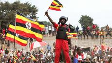 Ouganda: à l'approche de la présidentielle, l'opposition s'empare du drapeau national en symbole de protestation
