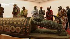 C'est beaucoup plus qu'un instrument: le tambour parleur volé par la France en 1916 enfin restitué à la Côte d'Ivoire