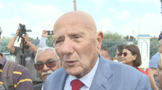 Tunisie: la figure de l'opposition Ahmed Néjib Chebbi, 81 ans, arrêté après avoir été condamné à douze ans de prison