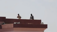 Tuez-moi si vous voulez, mais je libérerai le Cameroun: Issa Tchiroma Bakary dénonce un assaut des forces de&nbsp;(…)