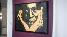 En Côte d'Ivoire, une exposition rend hommage à Ahmadou Kourouma