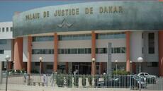 Sénégal: un jeune homme arrêté pour avoir déchiré une photo du président et l'avoir publié sur les réseaux sociaux