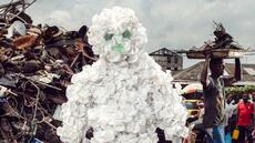 RDC: le centre Ndaku ya-La vie est belle décentralise l'art pour tous et dénonce la pollution au plastique